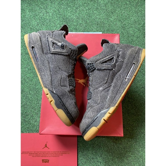 Size 12 - Jordan 4 Retro x Levi\'s Black Denim 2018 main image 5